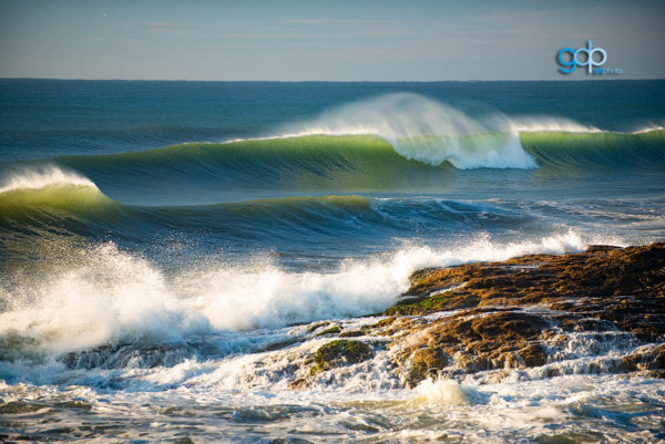 Coast Waves